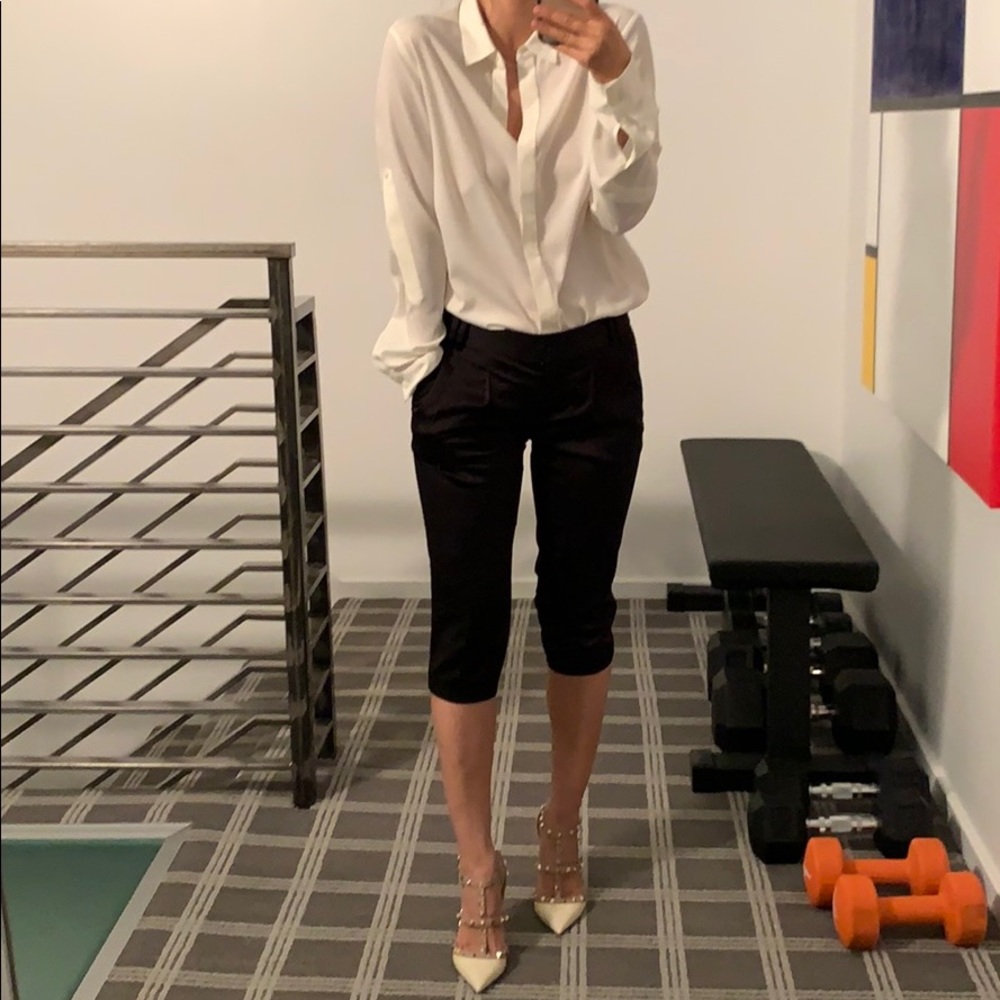 Bcbg maxazria. Capri trousers pants. Size 2
